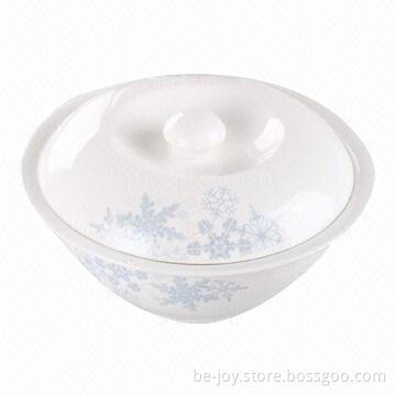 Ceramic soup bowl with lid and designs
